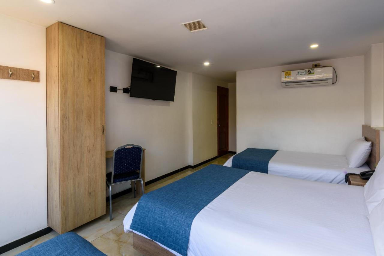 מדיין Hotel Med Estadio מראה חיצוני תמונה